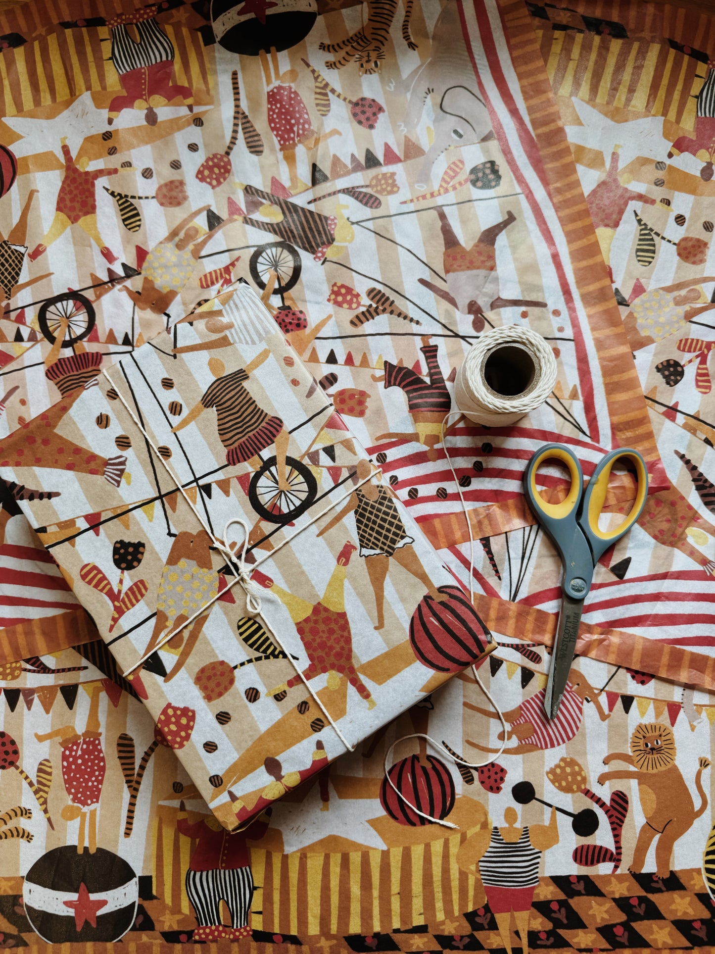 A DAY AT THE CIRCUS Tissue Paper 3-Pack