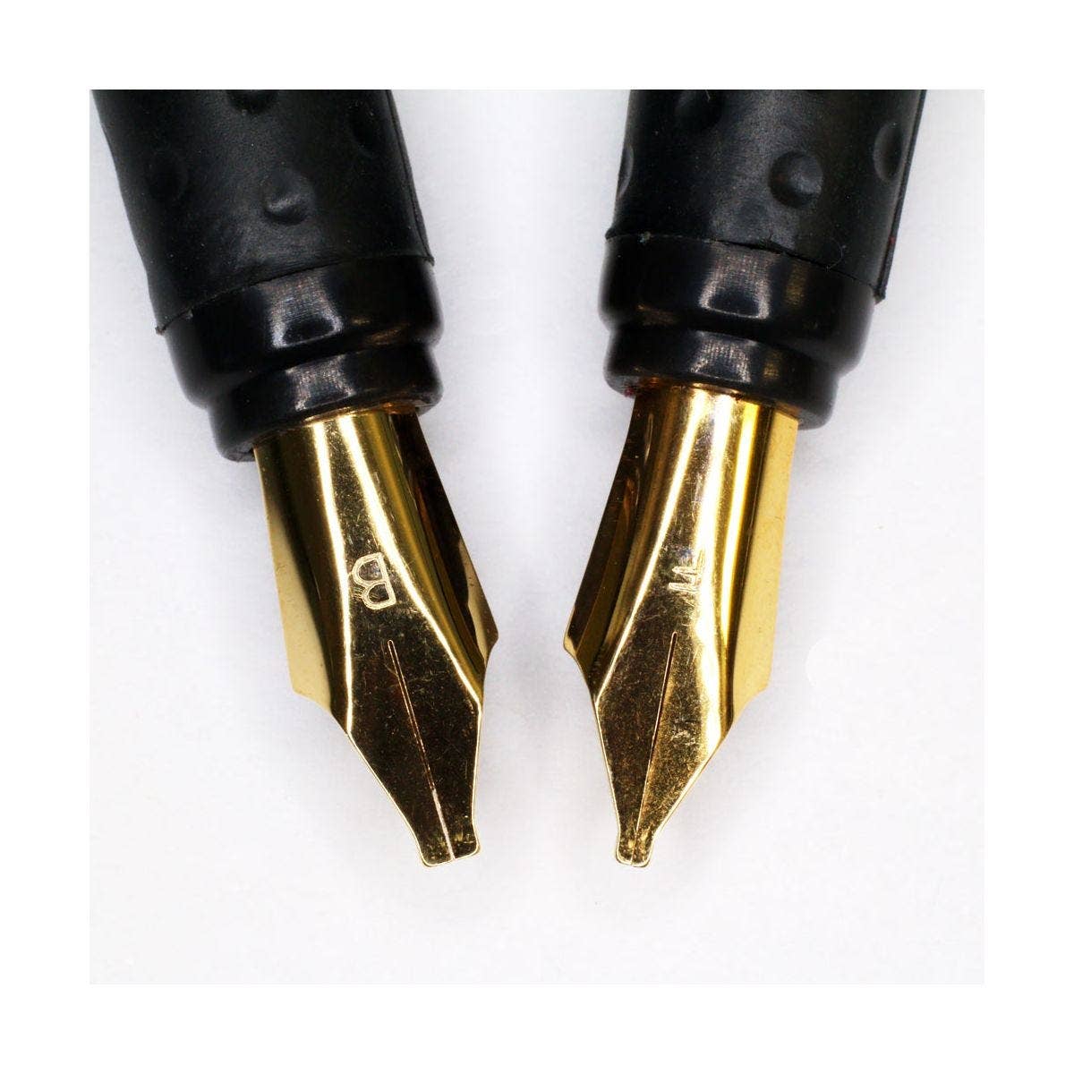 Mont Marte Calligraphy Pen Set